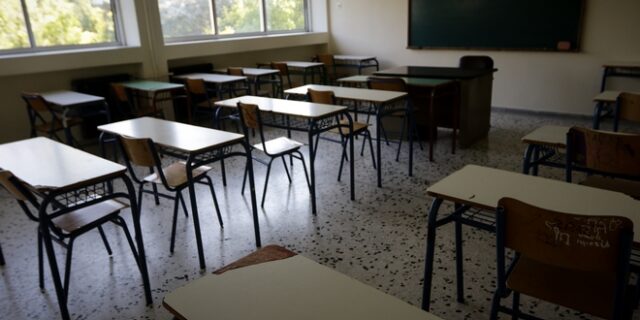 Κεντρική Μακεδονία: Τουλάχιστον 70 παιδιά μακριά από το σχολείο εξαιτίας των αρνητών γονέων τους