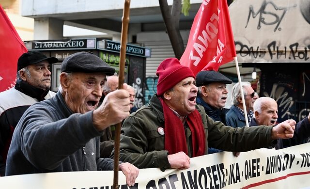 Βρούτσης για συντάξεις: Θα υπολογίζονται με τις αποδοχές 14 μηνών