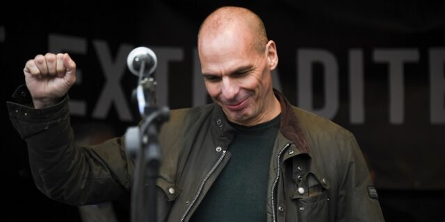 Βαρουφάκης: “Το μήνυμα είναι απλό – Είμαστε όλοι Wikileaks”