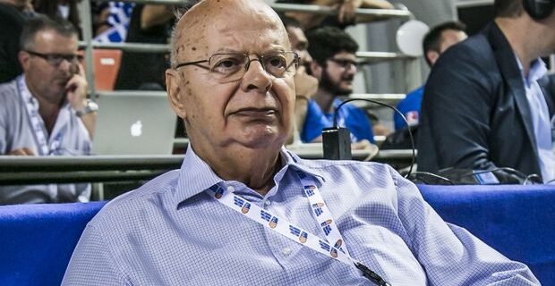 ΕΟΚ: Πρόεδρος και ο Βασιλακόπουλος, προκήρυξε εκλογές για τις 30 Μαΐου