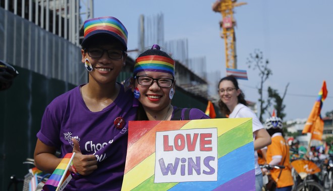 Στο Βιετνάμ διδάσκουν ακόμα ότι η “ομοφυλοφιλία είναι ψυχική ασθένεια”