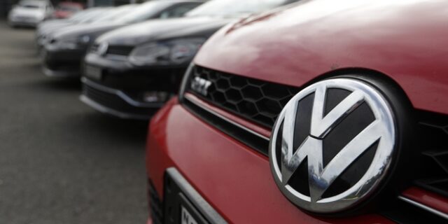 Volkswagen: Αποκάλυψε ότι διέρρευσαν προσωπικά δεδομένα 3,3 εκατ. πελατών της