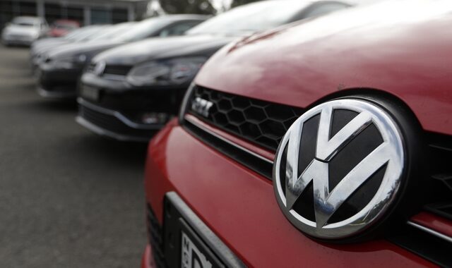 Volkswagen: Αποκάλυψε ότι διέρρευσαν προσωπικά δεδομένα 3,3 εκατ. πελατών της