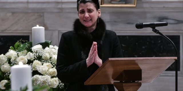 Νικολέτα Βουτσά: “Τον αφήσαμε να κοιμηθεί με ένα πρόσωπο γαλήνιο”