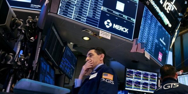 Χρηματιστήριο: Ο κορονοϊός γκρέμισε τον Dow Jones
