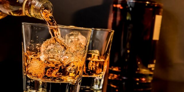 Βρετανία: Αριθμός ρεκόρ για τις εξαγωγές σκοτσέζικου ουίσκι