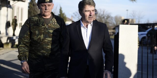 Στον Έβρο ο Μιχάλης Χρυσοχοΐδης για την πορεία των εργασιών τοποθέτησης εμποδίων