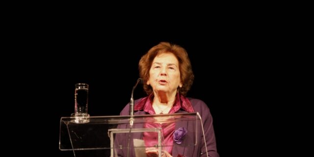 Άλκη Ζέη: Ο “μεγάλος περίπατος” της συγγραφέως που μας μεγάλωσε