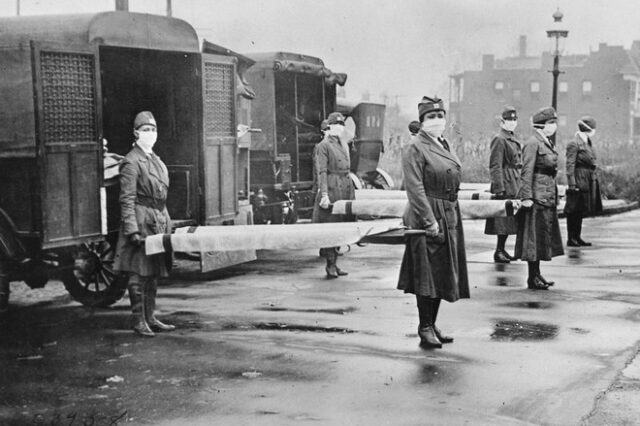 Κορονοϊός: Το μάθημα που πρέπει να πάρουμε από την πανδημία γρίπης το 1918