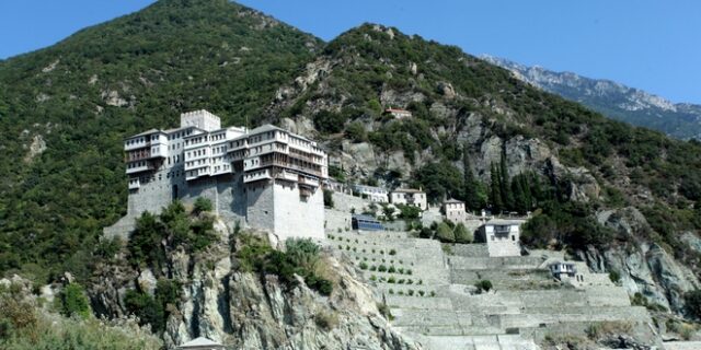 Κορονοϊός: Ύποπτο κρούσμα στο Άγιο Όρος