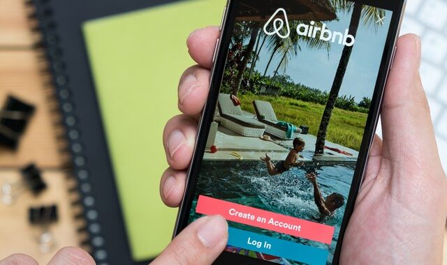 Κορονοϊός: Η Airbnb προσφέρει αποζημίωση σε όλους τους ιδιοκτήτες εκτός Κίνας