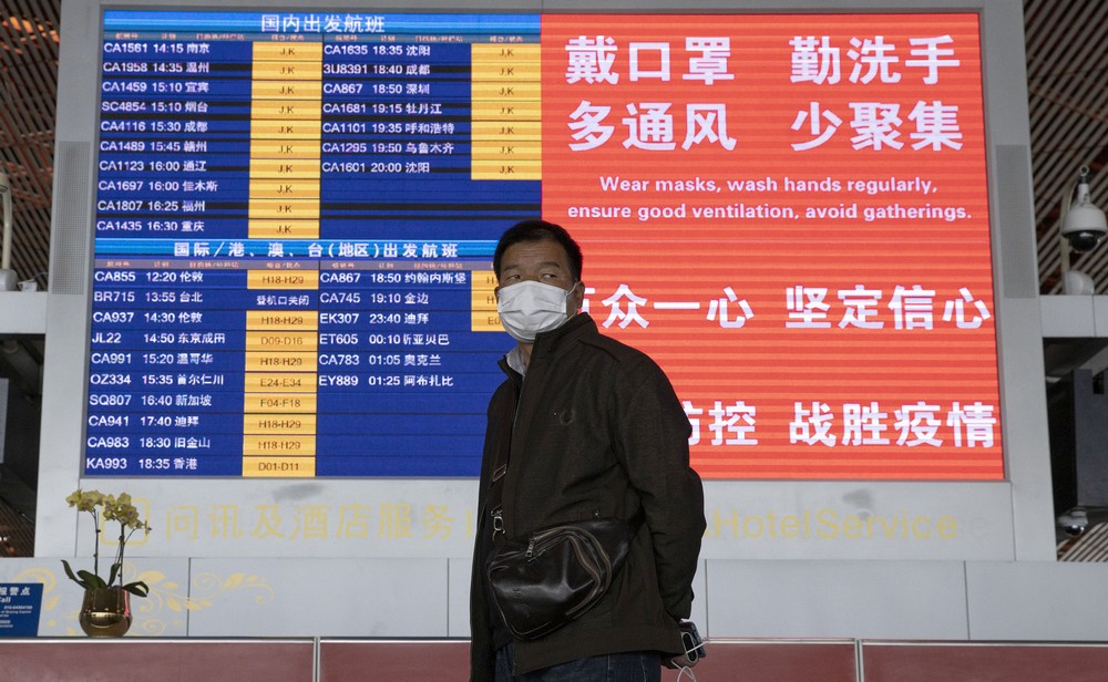 Η Κίνα διακόπτει τις πτήσεις προς ξένους προορισμούς
