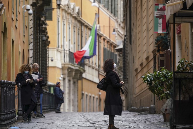 Κορονοϊός: Οι νεκροί έφτασαν τους 10.023 στην Ιταλία