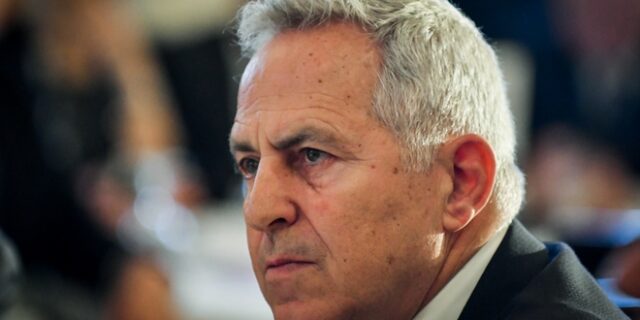 Ευάγγελος Αποστολάκης: Από υπουργός του ΣΥΡΙΖΑ, υπουργός στο Πολιτικής Προστασίας