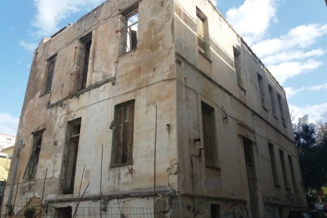 Χανιά: Νεοκλασικό κτήριο θα στεγάσει τη δημοτική βιβλιοθήκη
