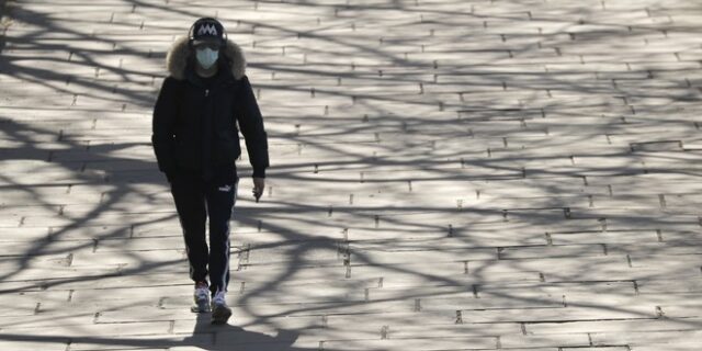 Βρετανία: 400.000 εθελοντές στη “μάχη” κατά του κορονοϊού