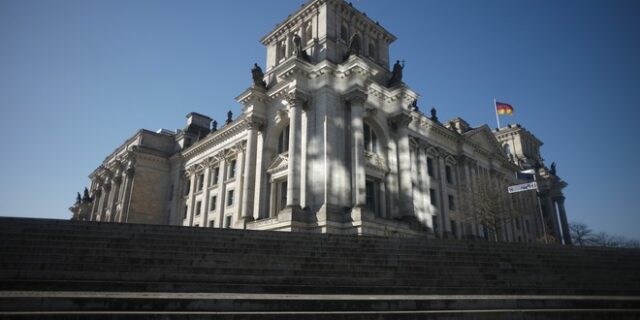 Γερμανία: Νέο “όχι” για αποζημιώσεις και επιστροφή του κατοχικού δανείου