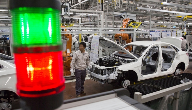 Αρχίζει σταδιακά η παραγωγή στα εργοστάσια αυτοκινήτων στη Κίνα