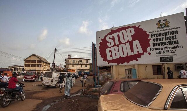 Πιθανά κρούσματα Έμπολα εντοπίστηκαν στη Γουινέα