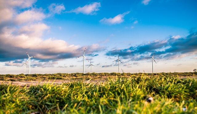 Τέσσερα εμπόδια στη συμμετοχή των καταναλωτών στην ενεργειακή μετάβαση