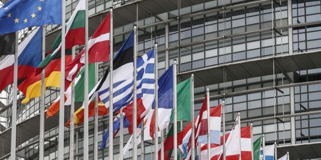 ΕΕ: Προτεραιότητα η υγεία των πολιτών και η αντιμετώπιση της κρίσης