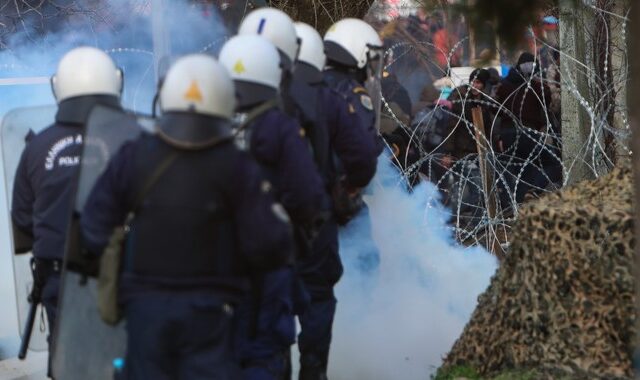 Έβρος: Νύχτα έντασης στα σύνορα – Συνεχίζεται η τουρκική προπαγάνδα