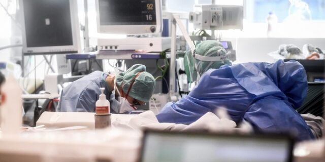 Κορονοϊός: Αισιοδοξία για νέες θεραπείες και εμβόλιο