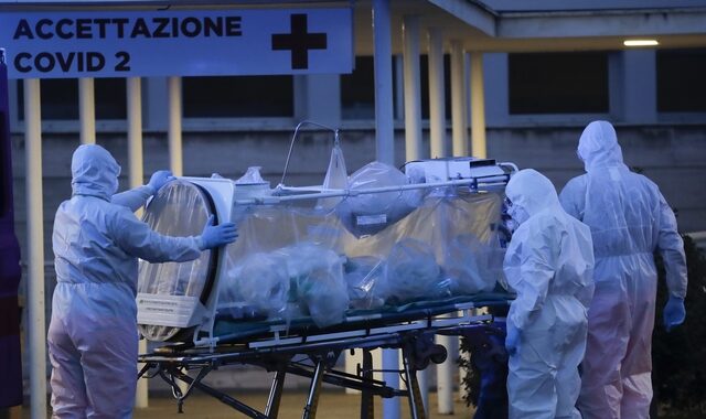 Κορονοϊός: Ιταλική εταιρεία σώζει ασθενείς με τρισδιάστατη εκτύπωση βαλβίδων αναπνευστήρων