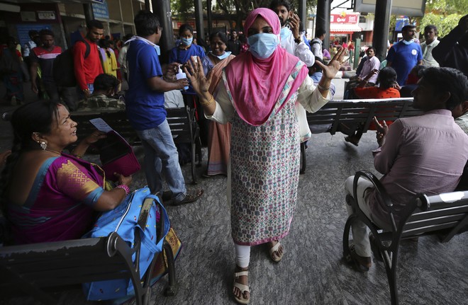 Ινδία: Τα κρούσματα κορονοϊού ξεπέρασαν τα 8,55 εκατομμύρια