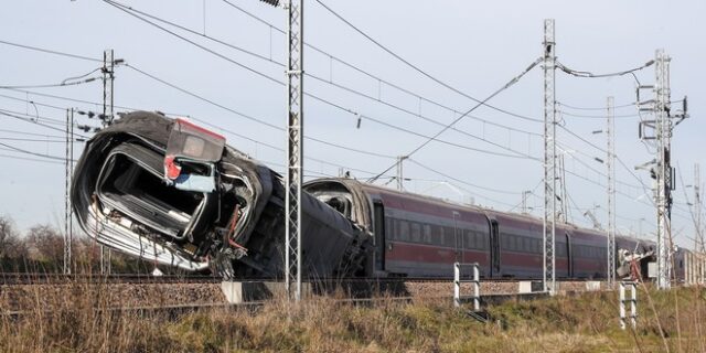 Γαλλία: Εκτροχιασμός τρένου με 20 τραυματίες
