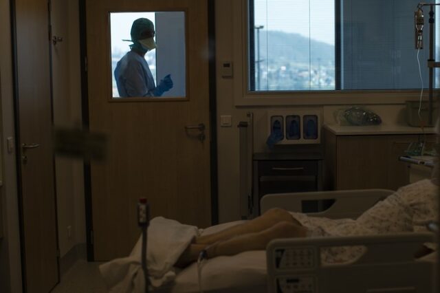 Κορονοϊός – Ελβετία: “Δεν φοβήθηκα” – 95χρονη νίκησε τον ιό