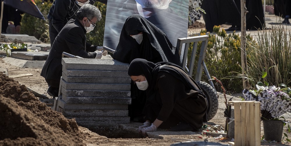 Κορονοϊός: Στους 1.433 οι νεκροί στο Ιράν