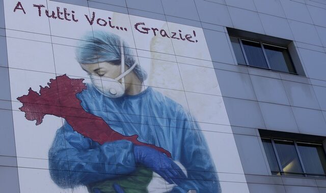 Ειδικός στους ιούς: “Η Ιταλία δε θα εξέλθει από την πανδημία νωρίτερα από ένα τρίμηνο”