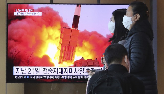 Η Βόρεια Κορέα εκτόξευσε δύο πυραύλους στην Θάλασσα της Ιαπωνίας