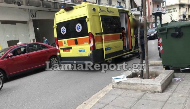Λαμία: Αυτοκίνητο παρέσυρε μαθητή στο κέντρο της πόλης