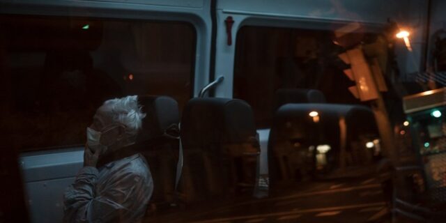 Ο πλανήτης ψάχνει την έξοδο από τον εφιάλτη του κορονοϊού