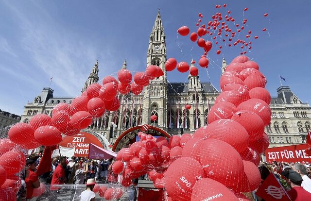 Κορονοϊός: Ματαιώνεται το μεγάλο συλλαλητήριο της Πρωτομαγιάς στη Βιέννη