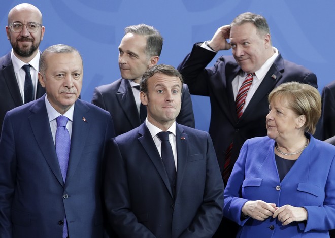 Ο Μακρόν στέλνει τον Ερντογάν μακριά από την ΕΕ