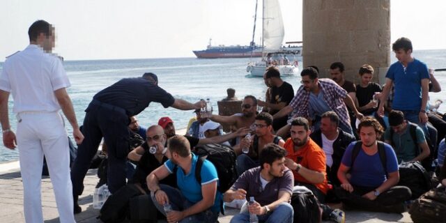 Μυτιλήνη: Ακόμη 56 πρόσφυγες και μετανάστες περισυνελέγησαν από το Λιμενικό