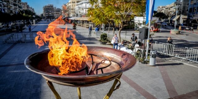 Ολυμπιακοί Αγώνες: Η ΕΟΕ διέκοψε την Ολυμπιακή Λαμπαδηδρομία