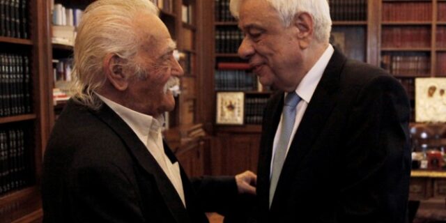 Παυλόπουλος για Μανώλη Γλέζο: “Έφυγε ένας υπερασπιστής της Δημοκρατίας και της Ελευθερίας”