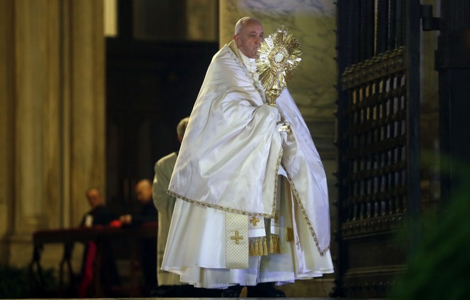 Κορονοϊός – Βατικανό: Αρνητικός στον ιό ο πάπας