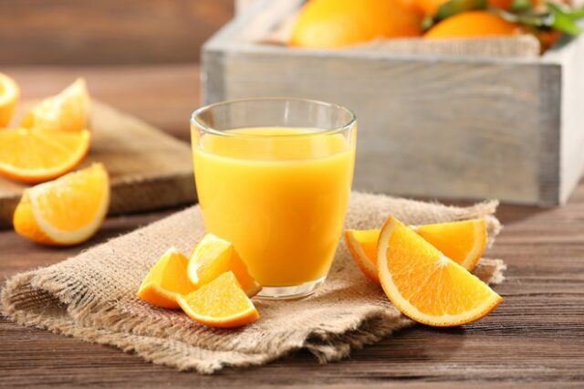 Γιατί ο κορονοϊός αυξάνει την τιμή του χυμού πορτοκαλιού