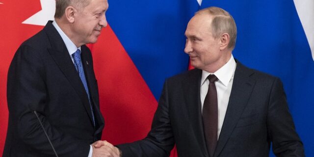 Τι σηματοδοτεί για το προσφυγικό η – εύθραυστη- συμφωνία Ερντογάν – Πούτιν για το Ιντλίμπ