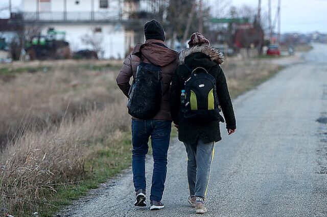 Πρόσφυγες: Η απογοήτευση των “αόρατων” τους οδηγεί πίσω στην Τουρκία