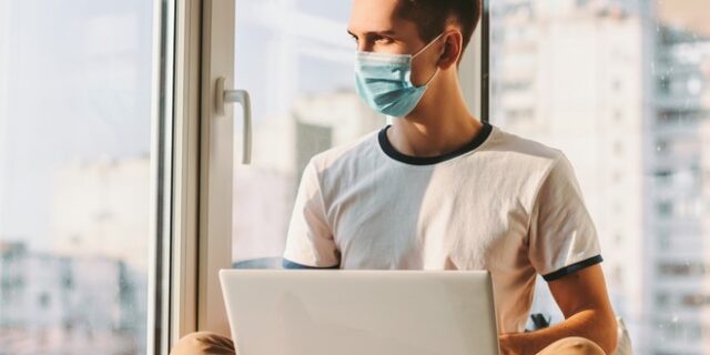 Κορονοϊός: Πώς φροντίζουμε ύποπτο ή επιβεβαιωμένο κρούσμα στο σπίτι