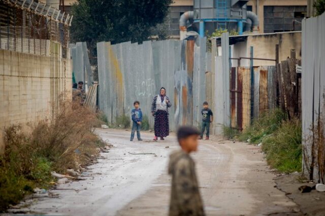 Κορονοϊός: Κατανομή 2,25 εκατ. ευρώ σε δήμους για προστασία των Ρομά