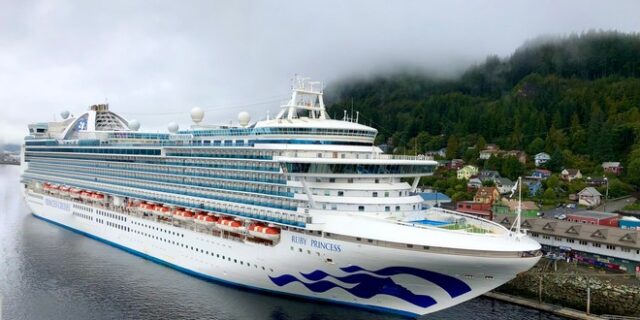 Κορονοϊός: Ψάχνουν τους 2.700 επιβάτες του Ruby Princess
