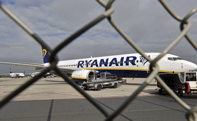 Κορονοϊός: Αναστολή των πτήσεων της Ryanair μέχρι τον Ιούνιο