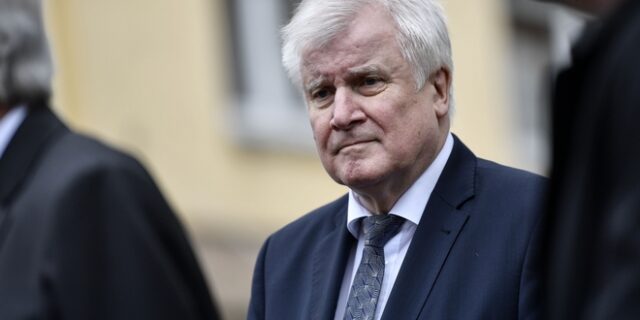 Αγανάκτησε με την Κομισιόν ο Γερμανός ΥΠΕΣ: “Φτάνει πια”